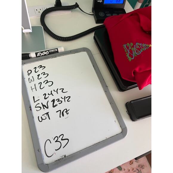 Vintage Joanna Red Career Secretary Christmas Blouse Embroidered Holidays Large - Picture 9 of 9